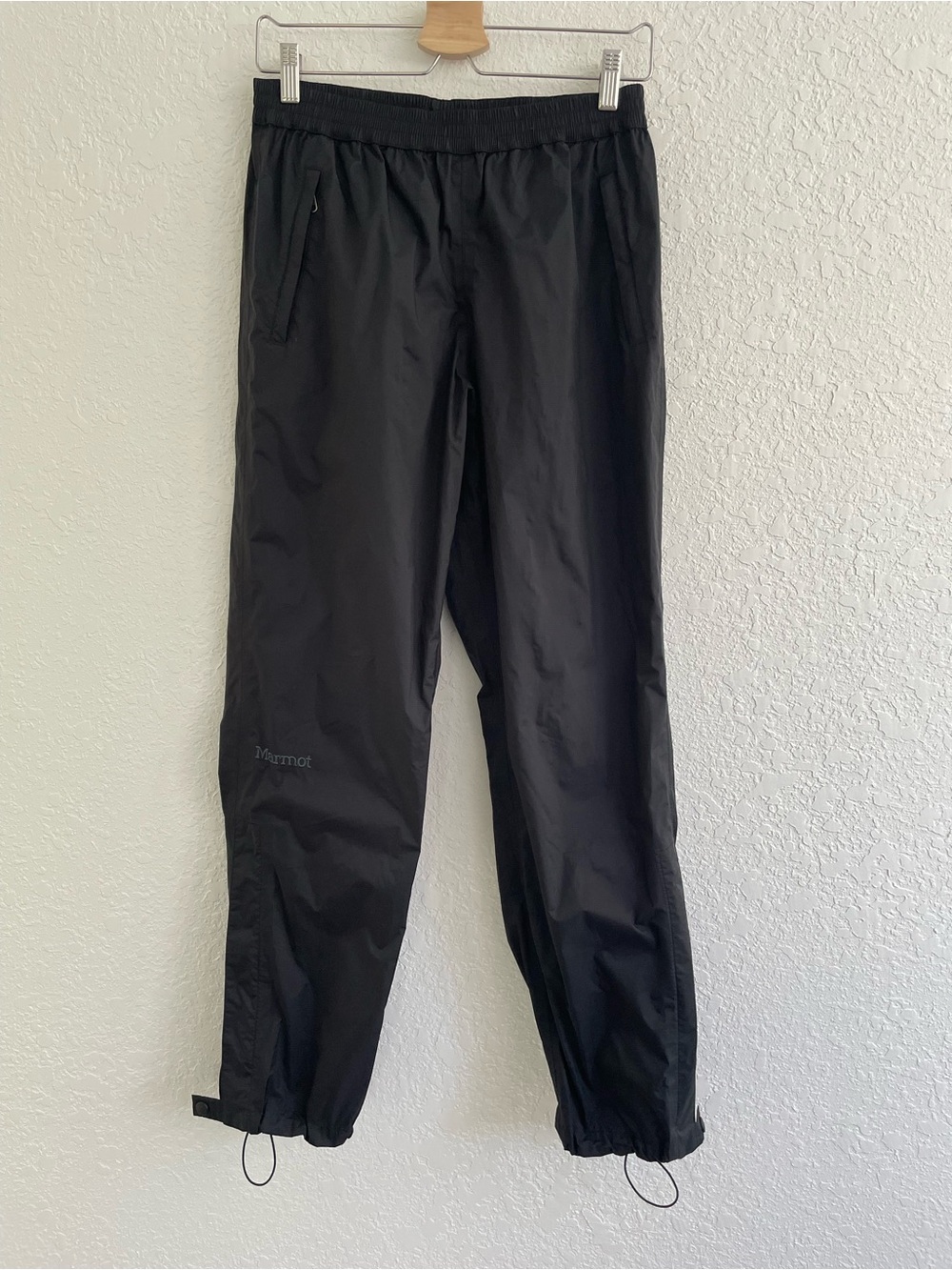 Marmot Women’s Rain Pant Hiking Camping Black Sports Outdoors Size Medium - Picture 4 of 16